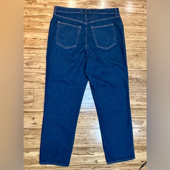 NWT Abercrombie & Fitch The 90s Straight Ultra High Rise Blue Jeans Sz 33/16R‎ - Picture 2 of 10